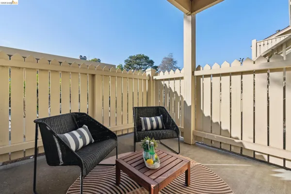 $328,000 | 79 Lakeshore Court, Richmond, CA 94804