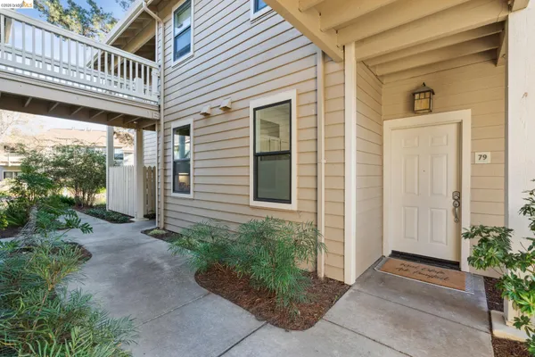 $328,000 | 79 Lakeshore Court, Richmond, CA 94804