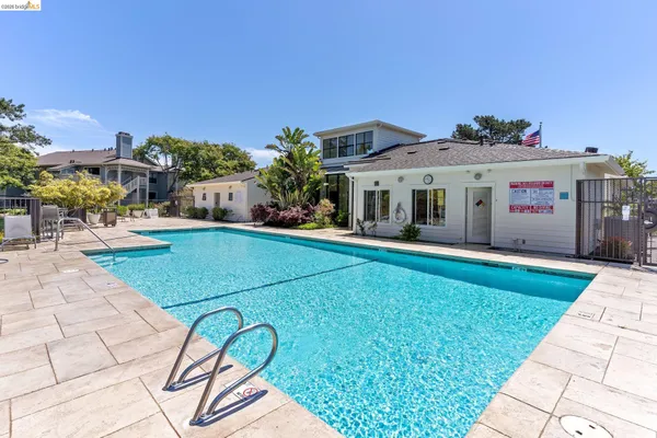 $328,000 | 79 Lakeshore Court, Richmond, CA 94804