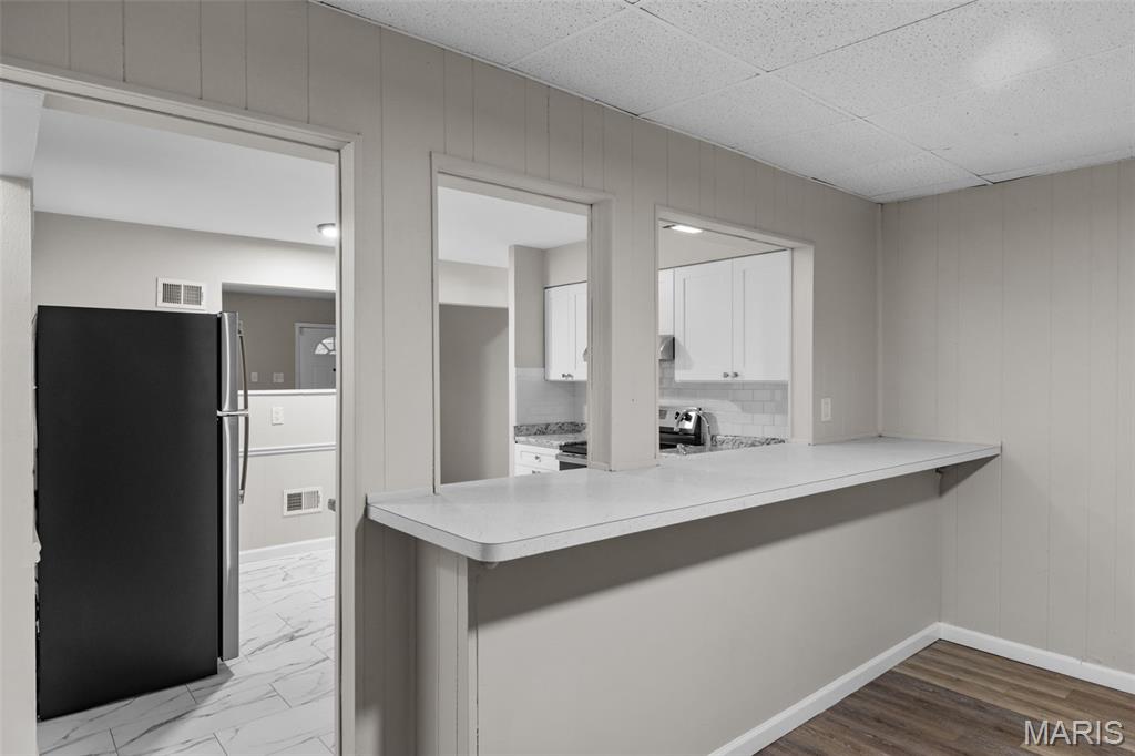 1433 Farmview Avenue St. Louis, MO 63138 - Photo 13 of 48