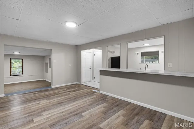 $175,000 | 1433 Farmview Avenue, St. Louis, MO 63138