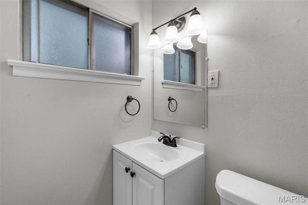 1433 Farmview Avenue St. Louis, MO 63138 - Photo 24 of 48