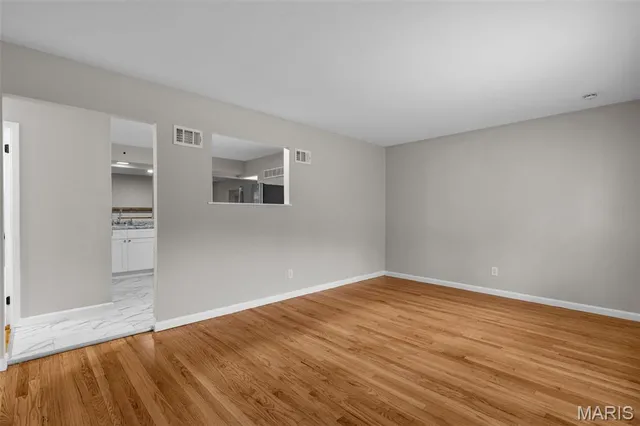 $175,000 | 1433 Farmview Avenue, St. Louis, MO 63138