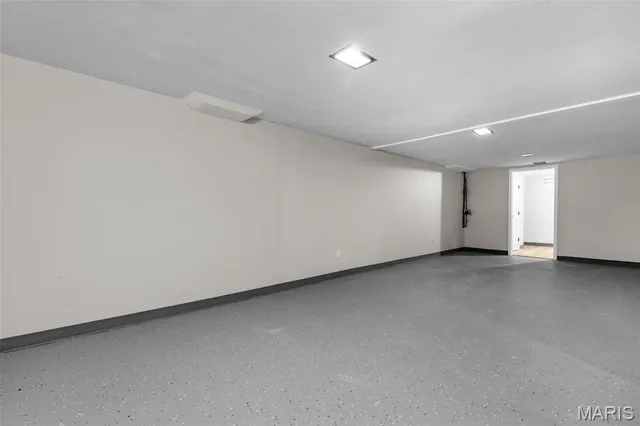 $175,000 | 1433 Farmview Avenue, St. Louis, MO 63138