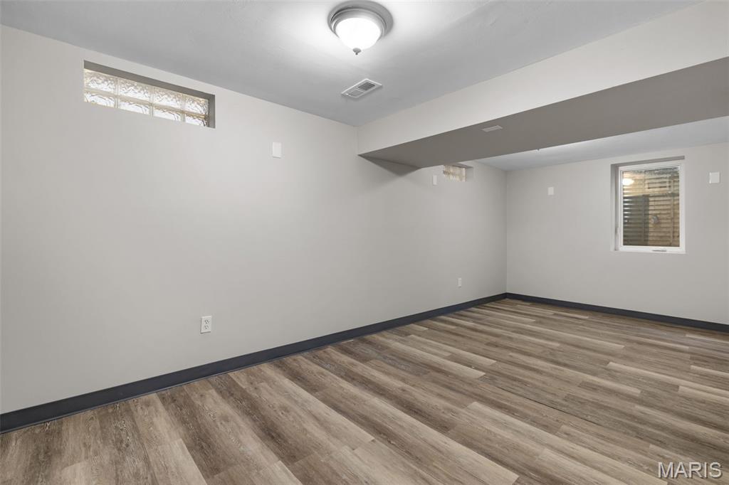 1433 Farmview Avenue St. Louis, MO 63138 - Photo 35 of 48