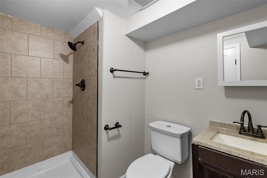 1433 Farmview Avenue St. Louis, MO 63138 - Photo 41 of 48