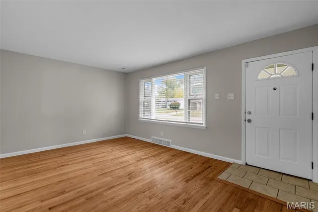 $175,000 | 1433 Farmview Avenue, St. Louis, MO 63138