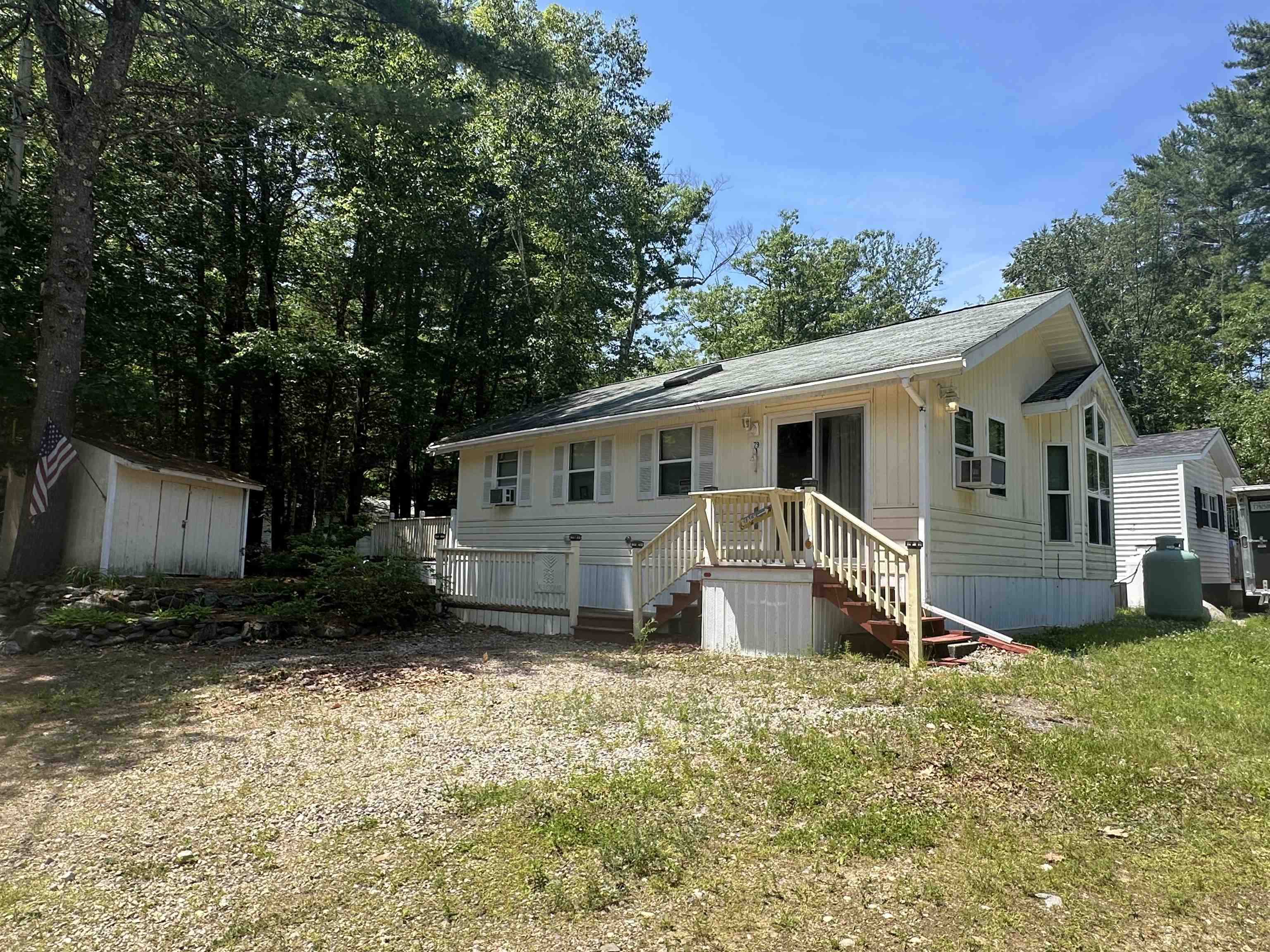 79 Ottawa Lane Rochester, NH 03867 - Photo 3 of 26