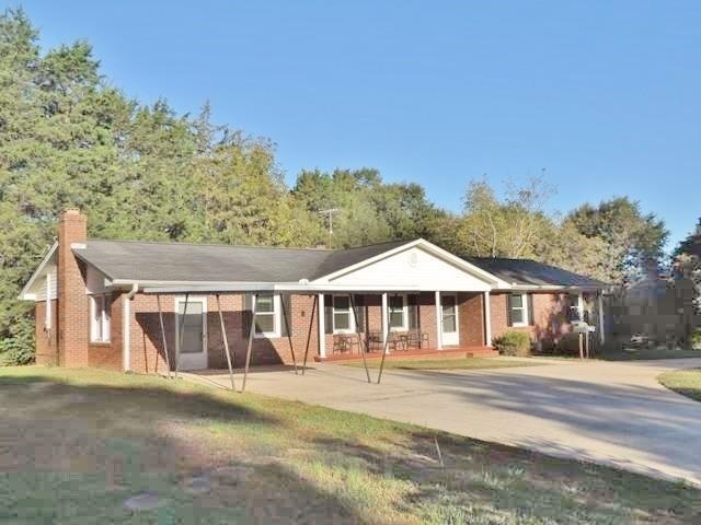 480 Tokeena Road Seneca, SC 29678 - Photo 1 of 29 Gallery Image 1