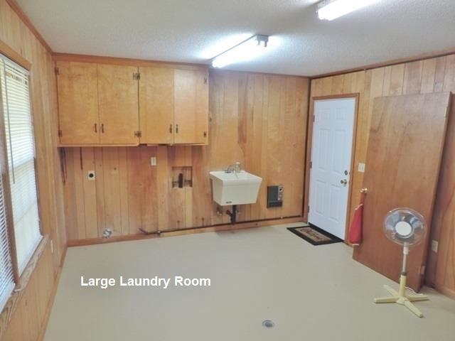 480 Tokeena Road Seneca, SC 29678 - Photo 17 of 29 Gallery Image 17