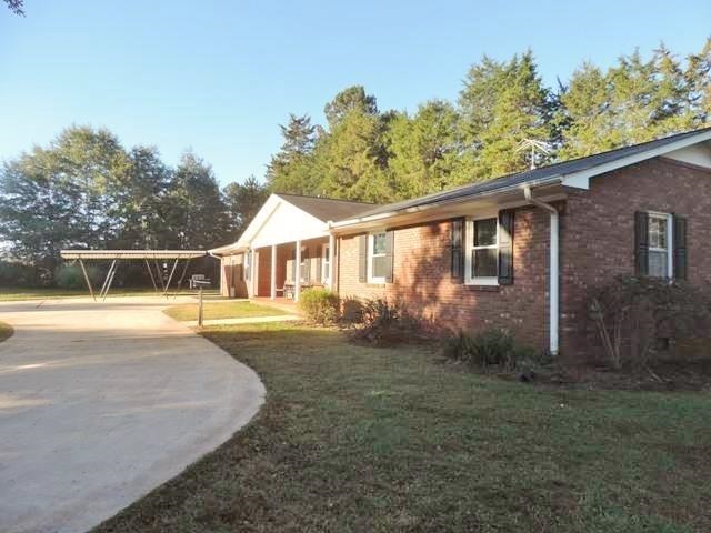 480 Tokeena Road Seneca, SC 29678 - Photo 3 of 29 Gallery Image 3