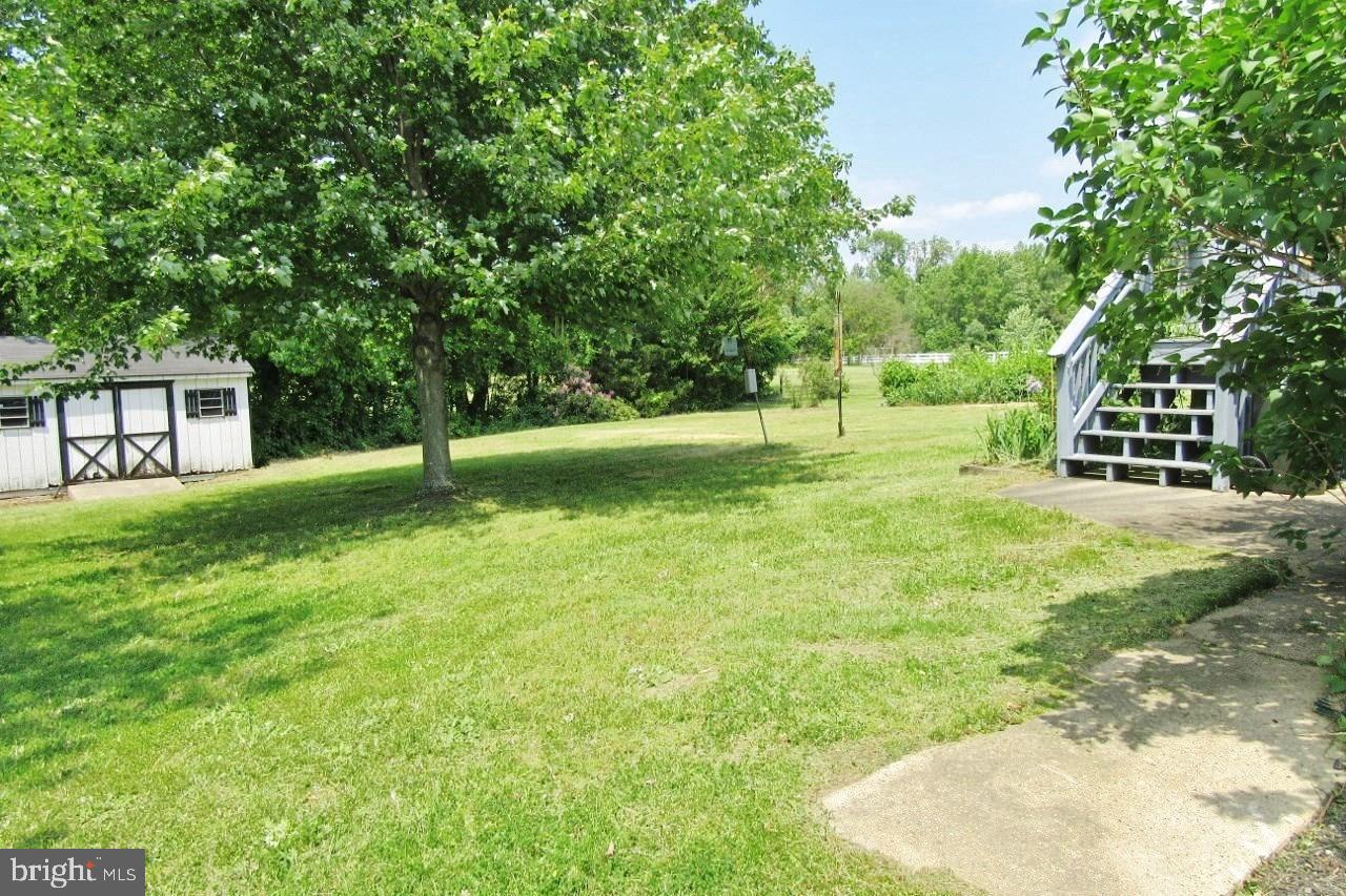 122 Branch Road Sewell, NJ 08080 - Photo 13 of 16