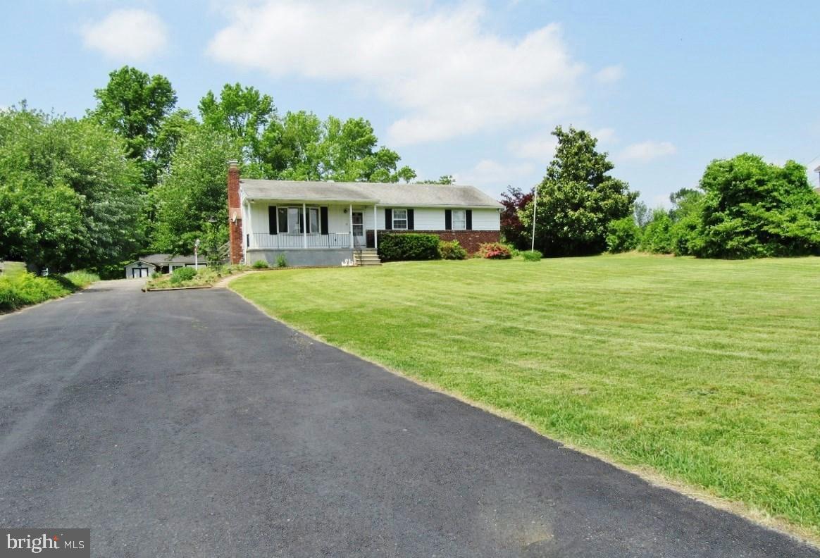 122 Branch Road Sewell, NJ 08080 - Photo 3 of 16