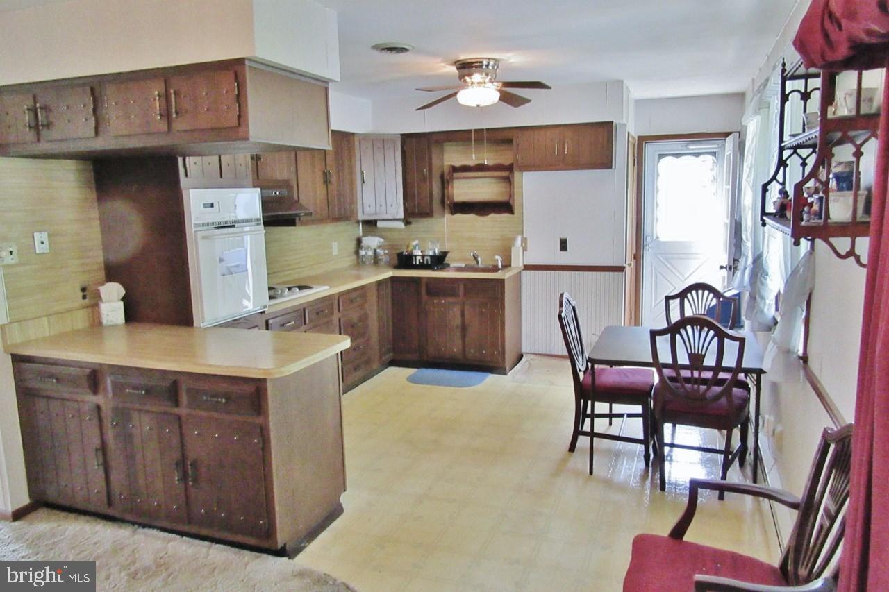 122 Branch Road Sewell, NJ 08080 - Photo 5 of 16