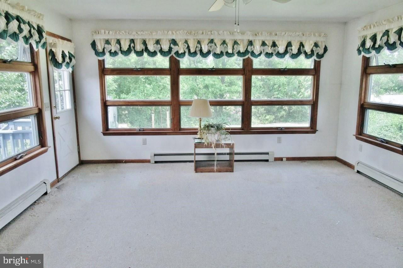 122 Branch Road Sewell, NJ 08080 - Photo 8 of 16