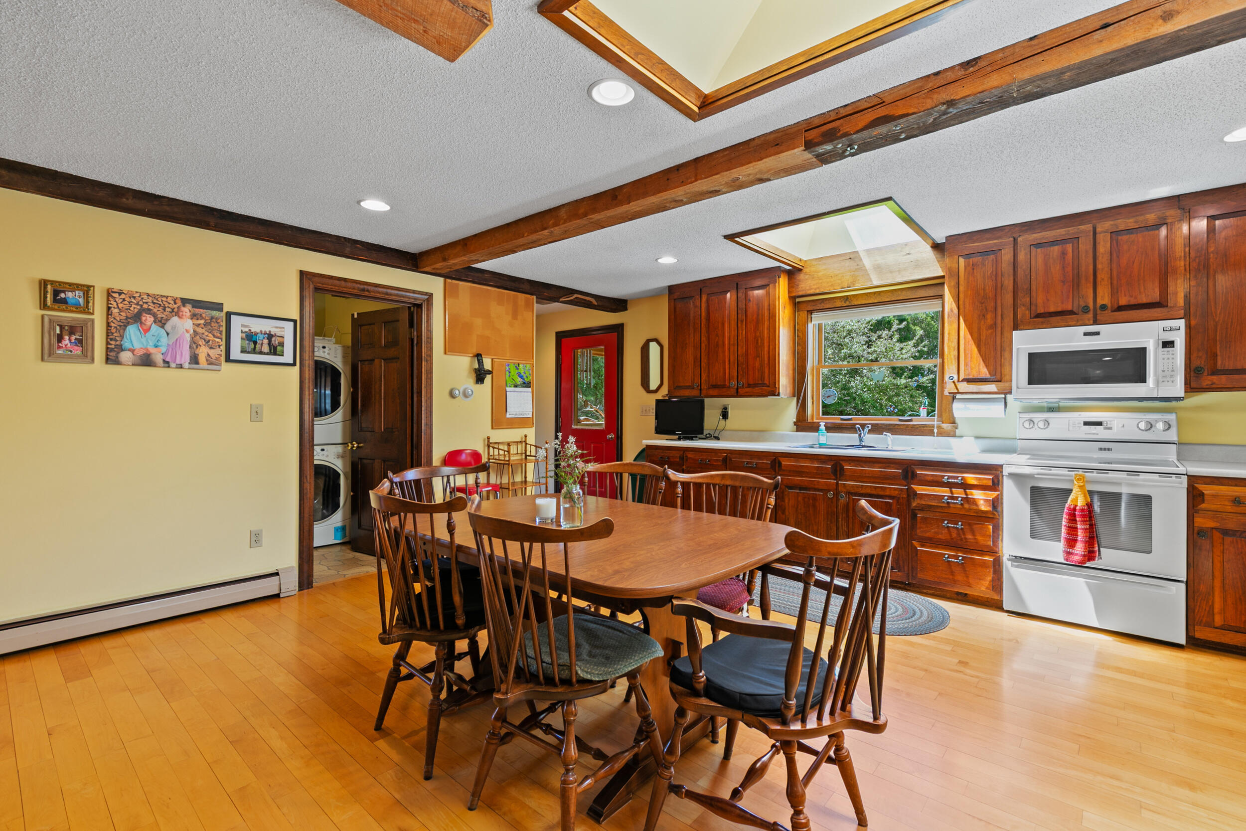 501 Mere Point Road Brunswick, ME 04011 - Photo 13 of 59 501
