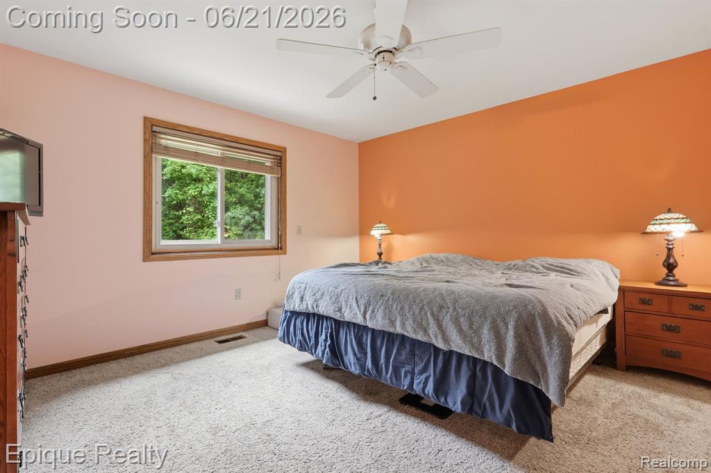 2348 Rochester Road Leonard, MI 48367 - Photo 19 of 31