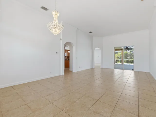 $4,700 | 3769 Victoria Road, West Palm Beach, FL 33411