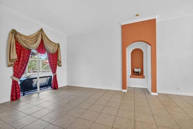 $4,700 | 3769 Victoria Road, West Palm Beach, FL 33411