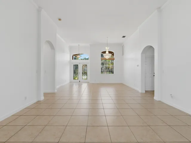 $4,700 | 3769 Victoria Road, West Palm Beach, FL 33411