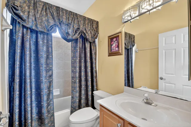 $4,700 | 3769 Victoria Road, West Palm Beach, FL 33411