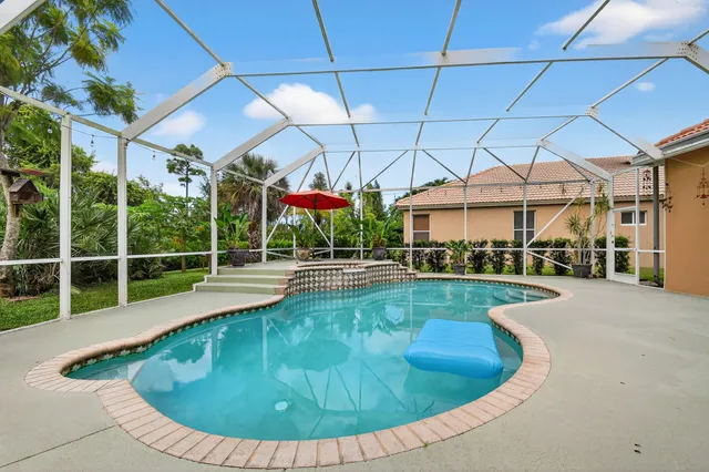 $4,700 | 3769 Victoria Road, West Palm Beach, FL 33411