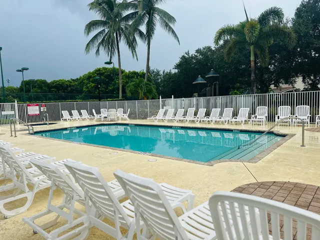 $4,700 | 3769 Victoria Road, West Palm Beach, FL 33411