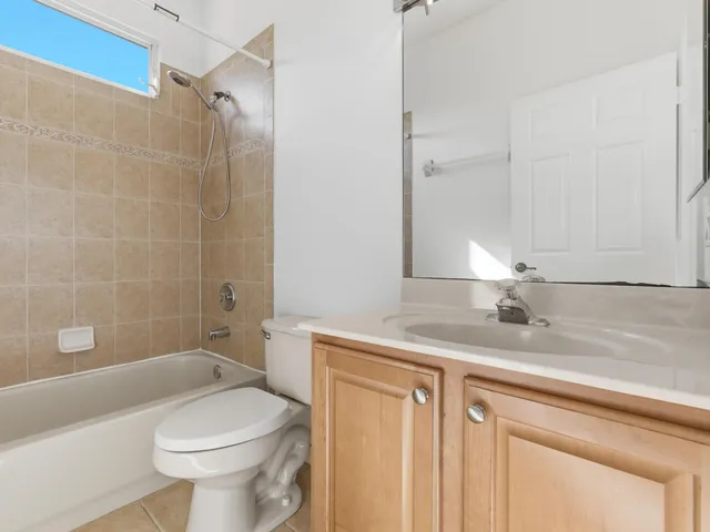 $4,700 | 3769 Victoria Road, West Palm Beach, FL 33411