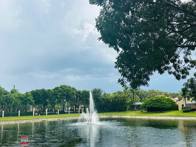 $4,700 | 3769 Victoria Road, West Palm Beach, FL 33411