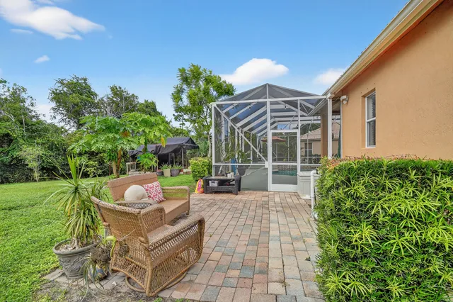 $4,700 | 3769 Victoria Road, West Palm Beach, FL 33411