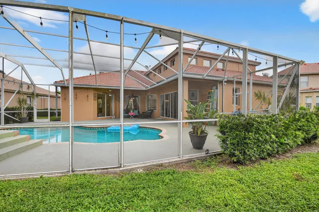 $4,700 | 3769 Victoria Road, West Palm Beach, FL 33411