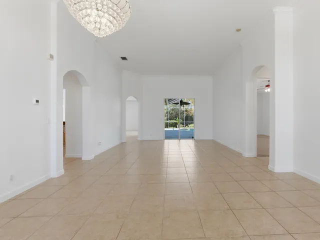 $4,700 | 3769 Victoria Road, West Palm Beach, FL 33411