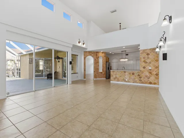 $4,700 | 3769 Victoria Road, West Palm Beach, FL 33411