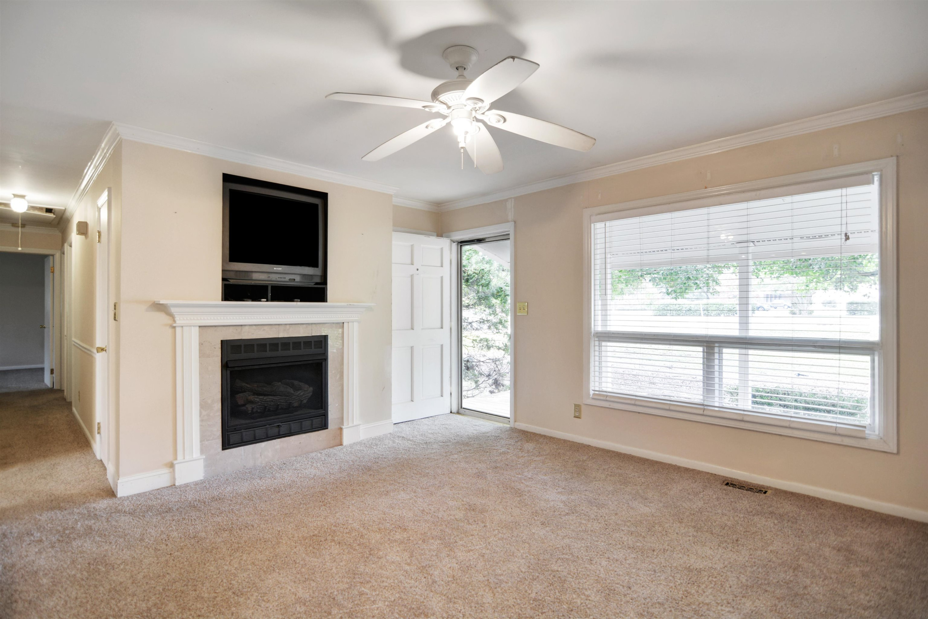 4808 Dillard Drive Raleigh, NC 27606 - Photo 4 of 21 Photo 4