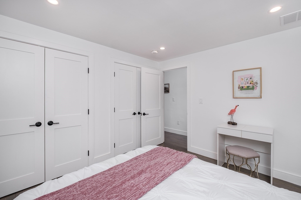 26 Harris Avenue Wellesley, MA 02481 - Photo 23 of 42
