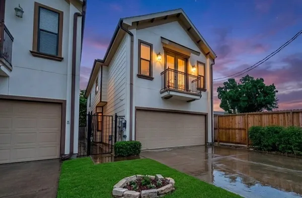 $499,990 | 4204 Eli Street, Unit A, Houston, TX 77007