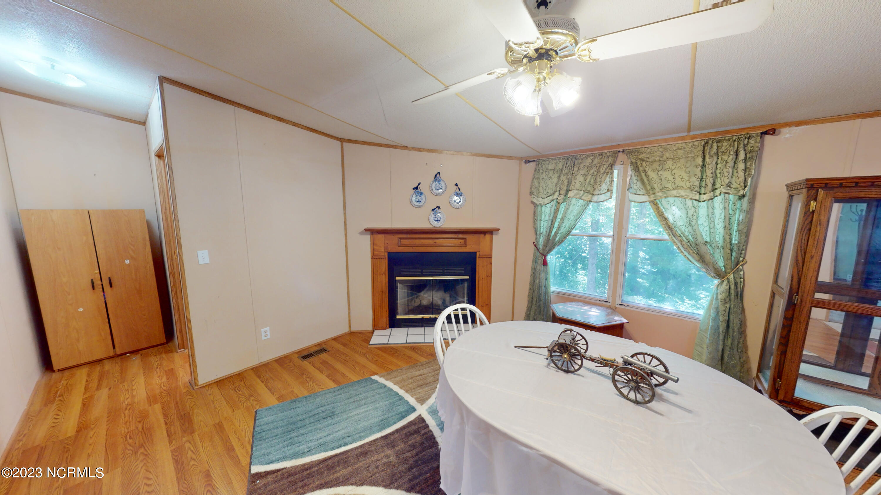 1237 Roffler Street Garner, NC 27529 - Photo 16 of 36 1237-Roffler-St-08082023_154202