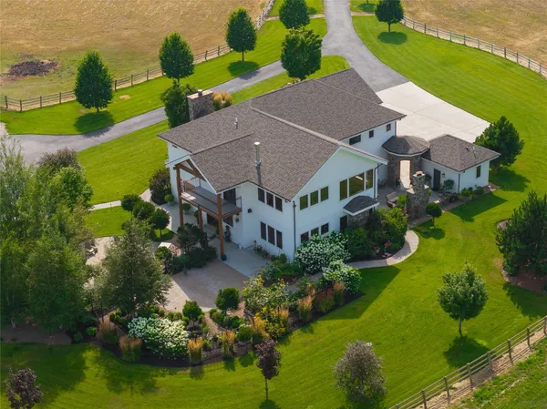 $3,590,000 | 99 Gracie Lane, Kalispell, MT 59901