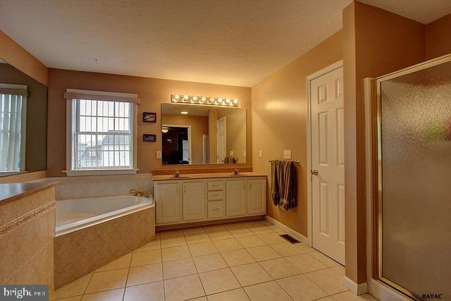 330 Olde Hickory Road Mount Wolf, PA 17347 - Photo 15 of 28 Gallery Image 15