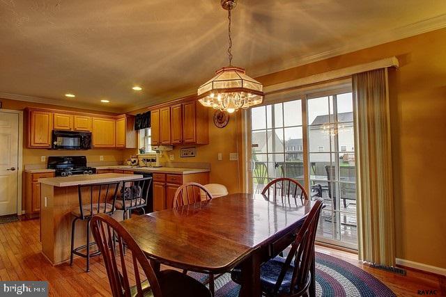 330 Olde Hickory Road Mount Wolf, PA 17347 - Photo 7 of 28 Gallery Image 7