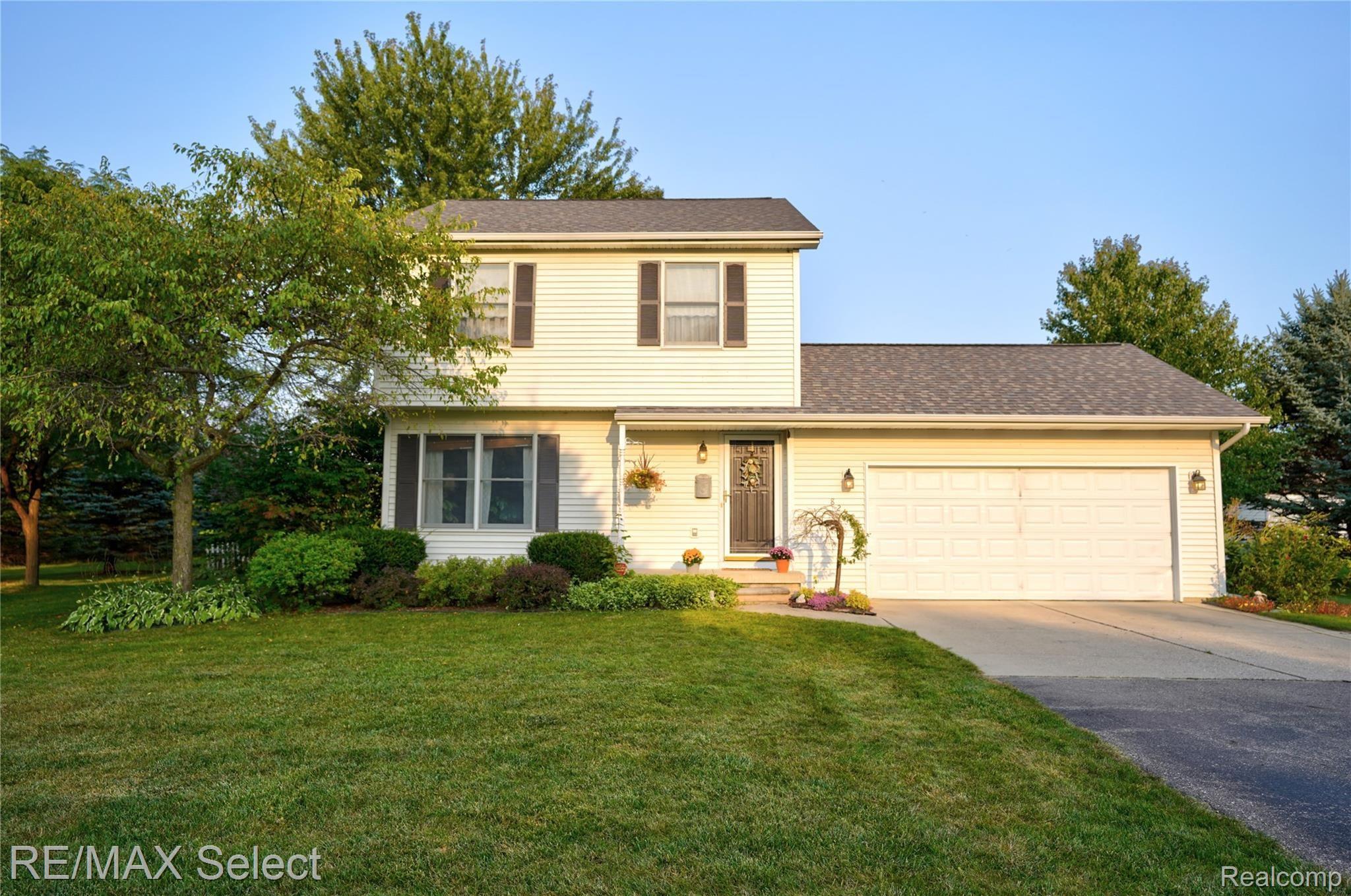 8224 North Genesee Road Mount Morris, MI 48458 - Photo 35 of 57 8224 N Genesee Road 02.jpg