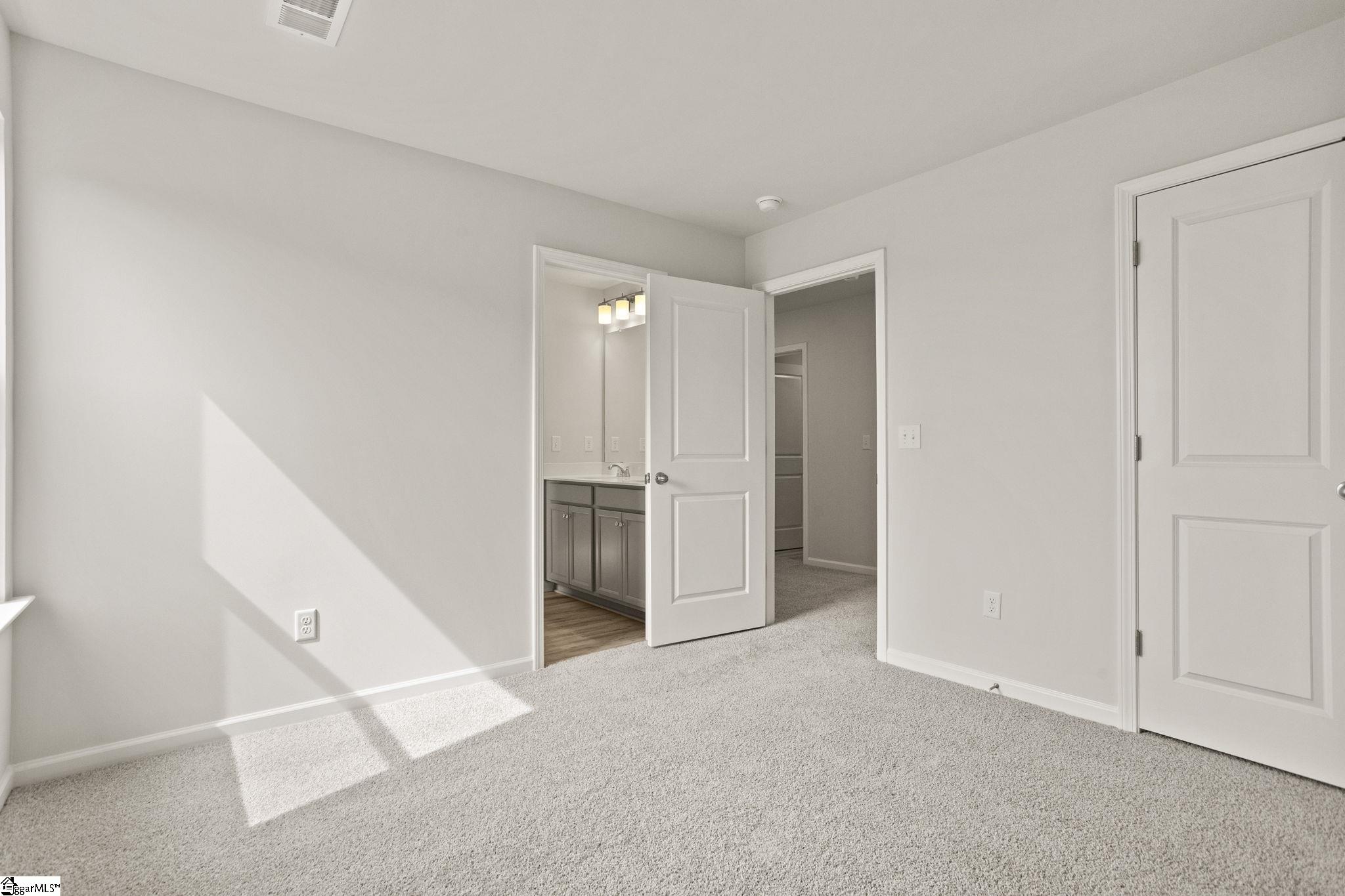 110 Wilson School Street Simpsonville, SC 29681 - Photo 21 of 29