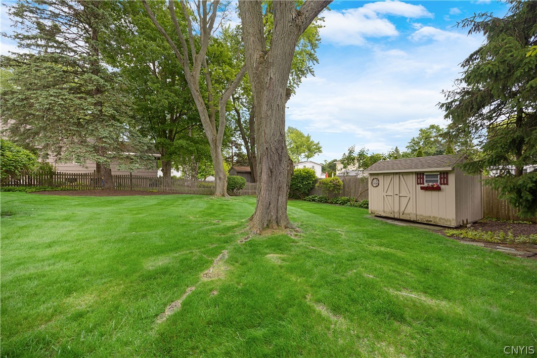 202 Arbordale Road East Camillus, NY 13219 - Photo 21 of 26