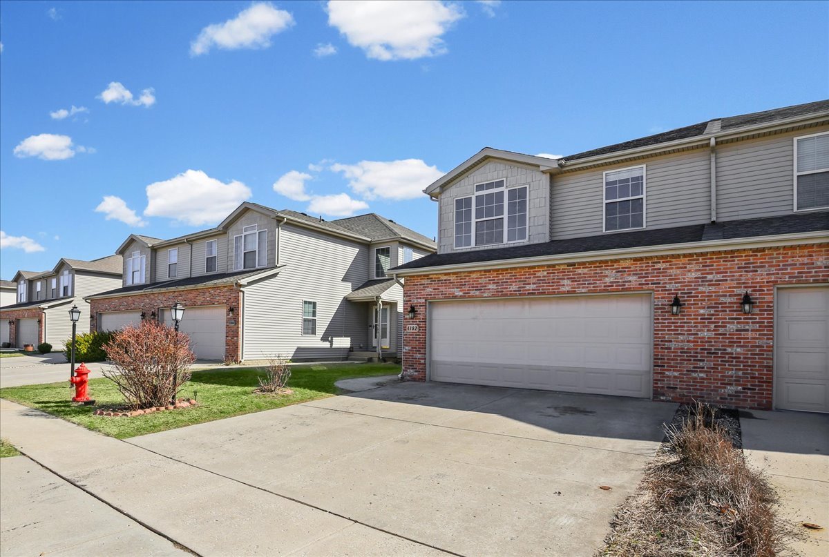 1192 Blue Bill Way Normal, IL 61761 - Photo 3 of 45