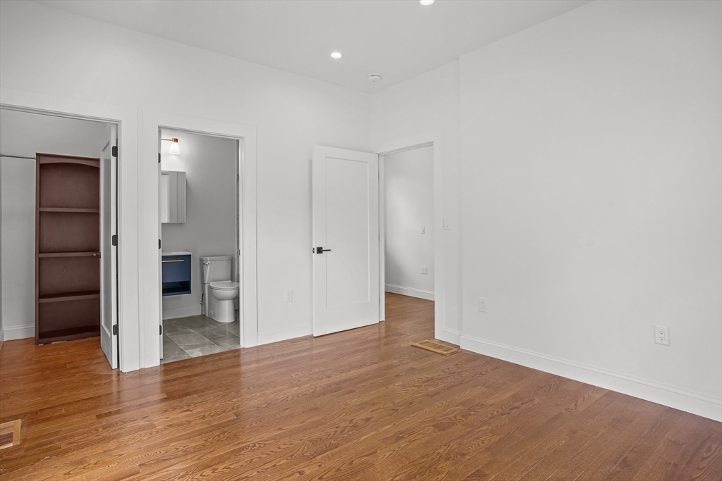 24 Cottage Street Taunton, MA 02780 - Photo 19 of 41