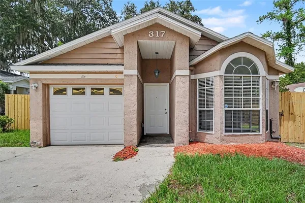 $284,900 | 317 McCoy Village Court, Apopka, FL 32712