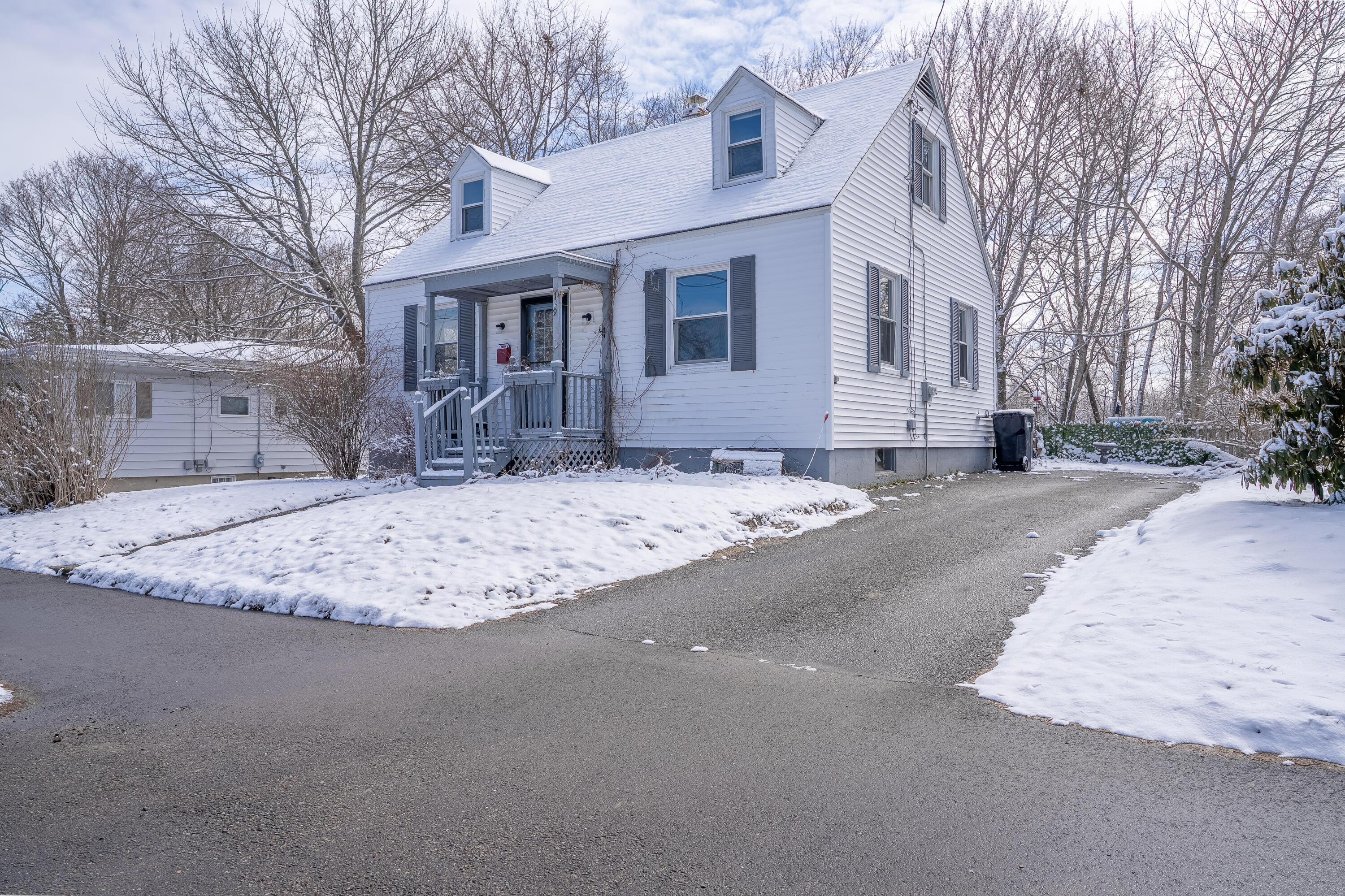 129Crestmont-21