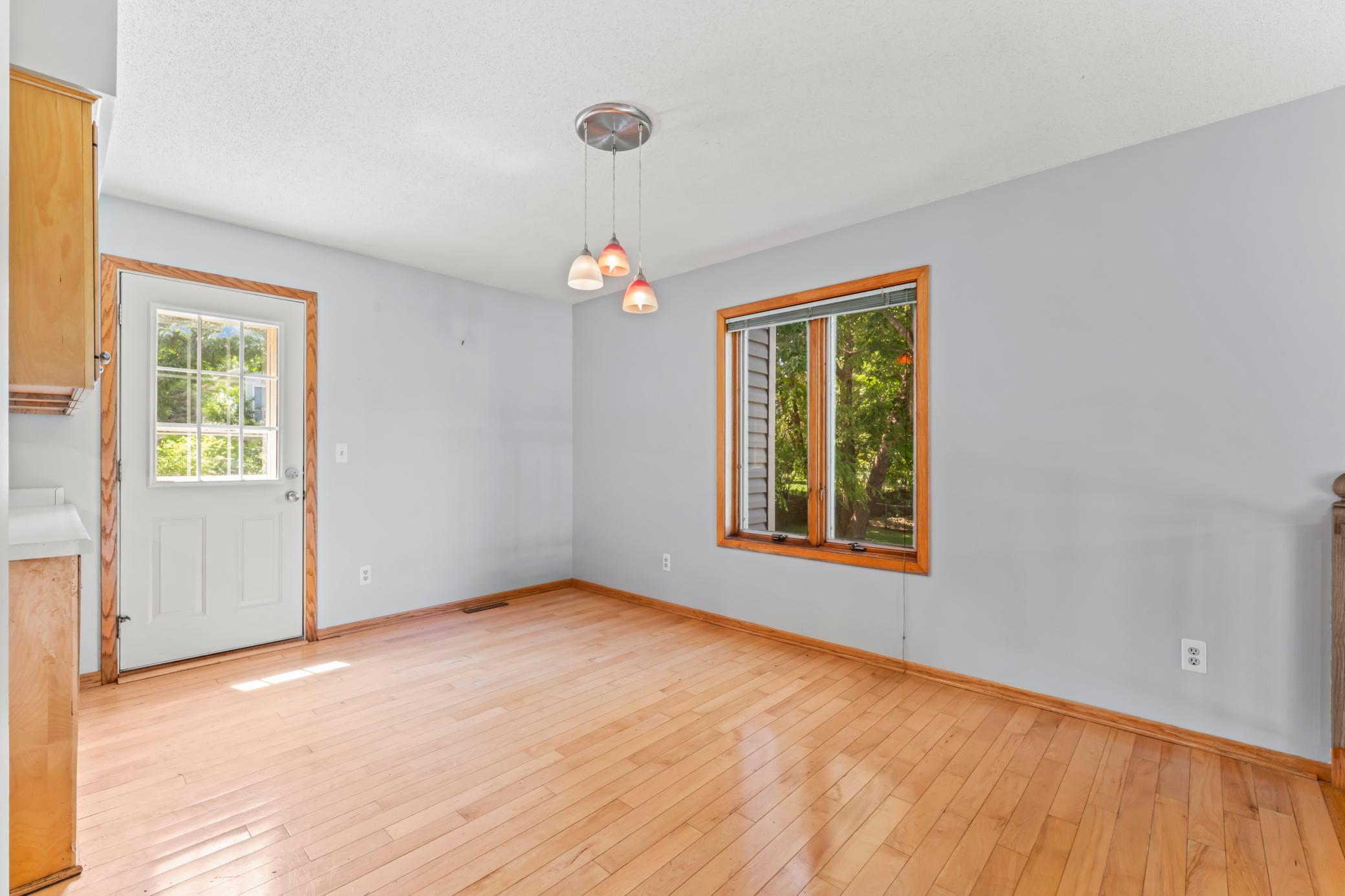 826 Northland Place Rochester, MN 55906 - Photo 8 of 36