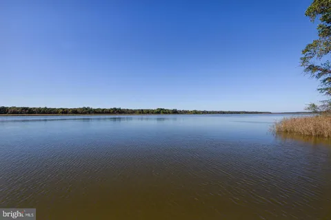 $729,000 | 10410 3 Doctors Road, Dunkirk, MD 20754