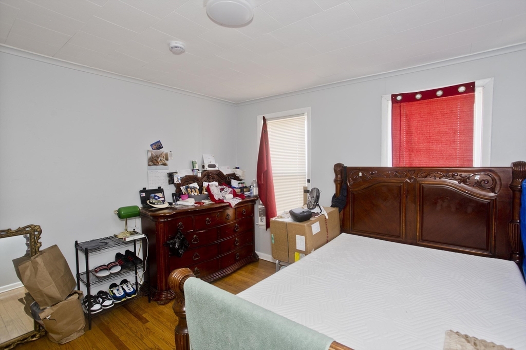 90 Andrew Street Springfield, MA 01109 - Photo 12 of 26